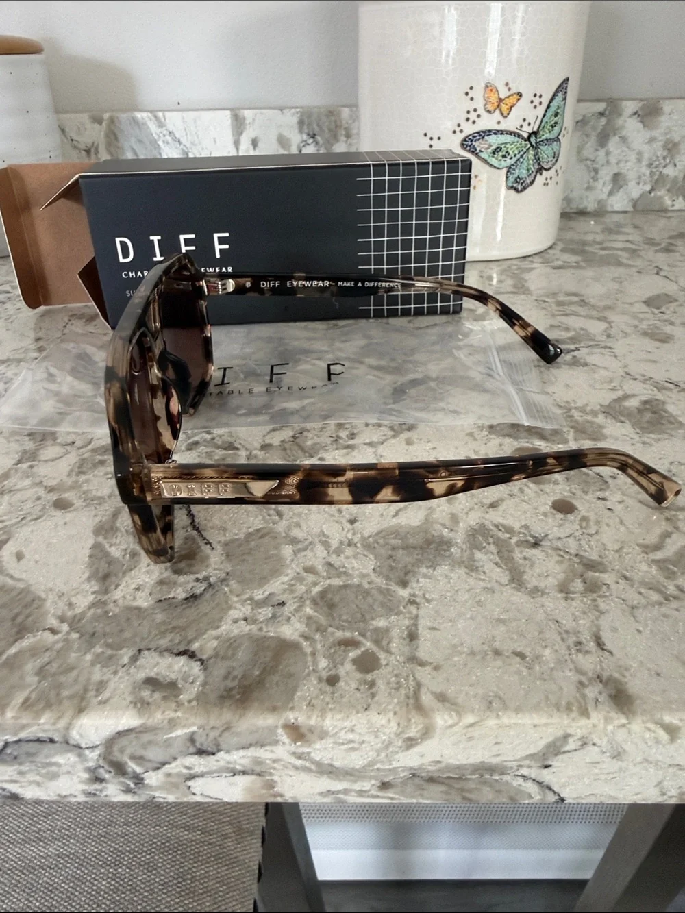 Diff Eyewear Tortoiseshell Frame Brown Lens Sunglasses